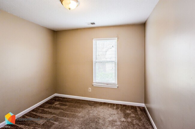 Building Photo - 3 br, 2 bath House - 814 Hackberry Dr