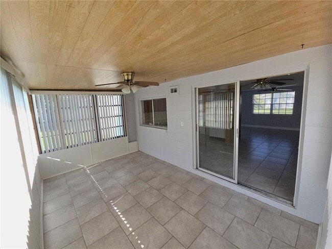 Building Photo - 3513 Westchester Dr