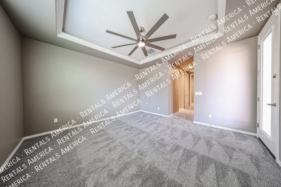 Building Photo - 20658 E Raven Dr
