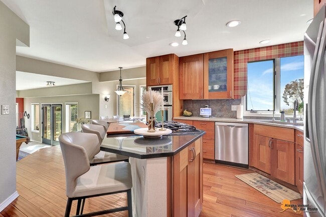 Building Photo - 18722 Guillemot Cir