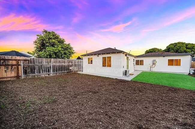 Building Photo - 1308 49th St