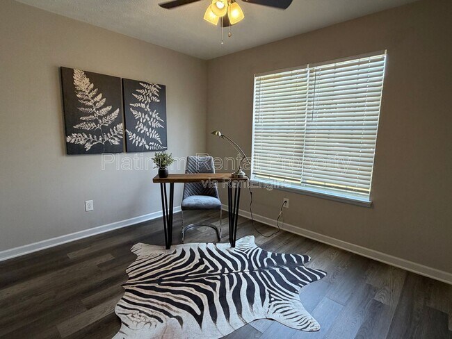 Building Photo - 2675 Wildflower Ln SW