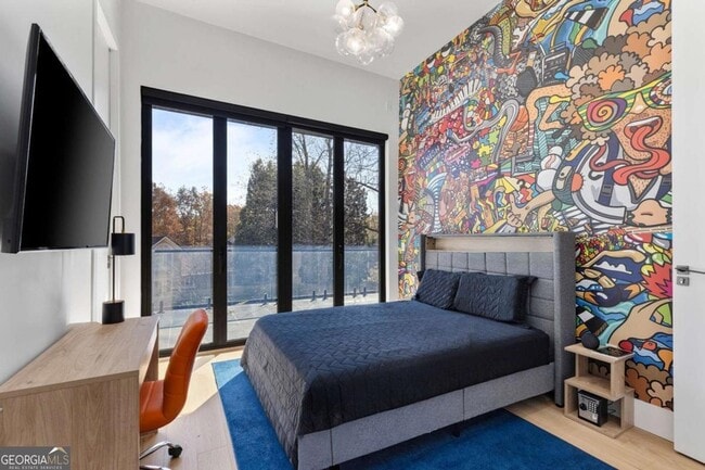 Building Photo - 3600 Lower Roswell Rd