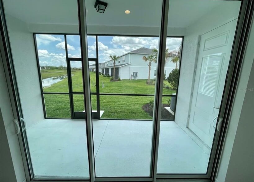 Building Photo - 8676 Canyon Creek Trl