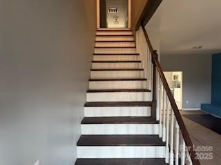 Building Photo - 314 N Ridge Ave