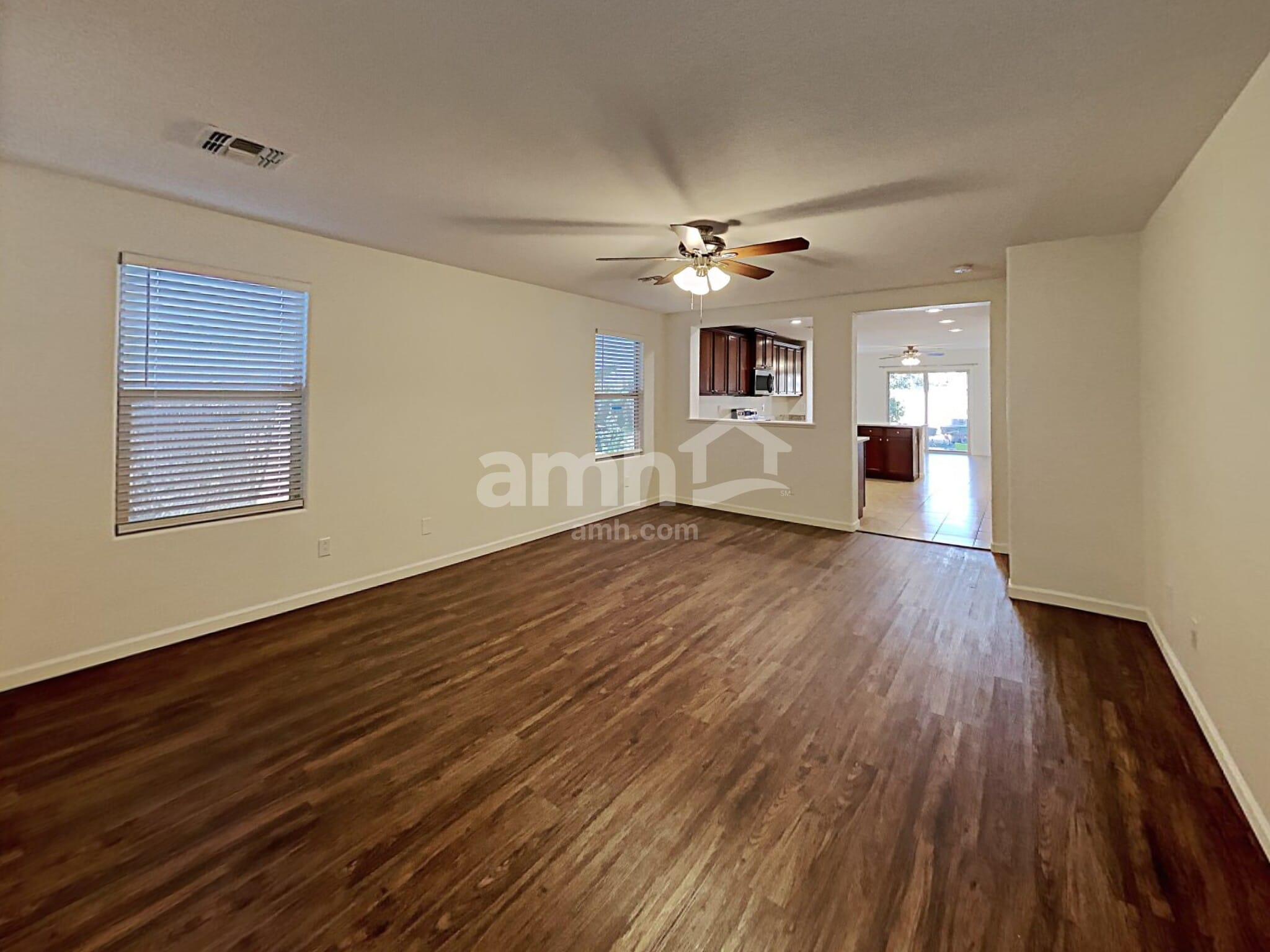 Building Photo - 4592 E Longhorn St