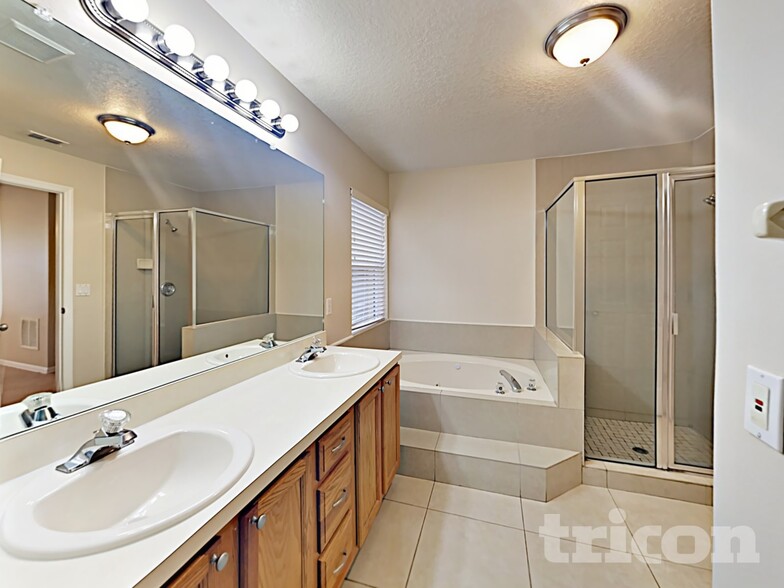 Building Photo - 3140 Byington Terrace