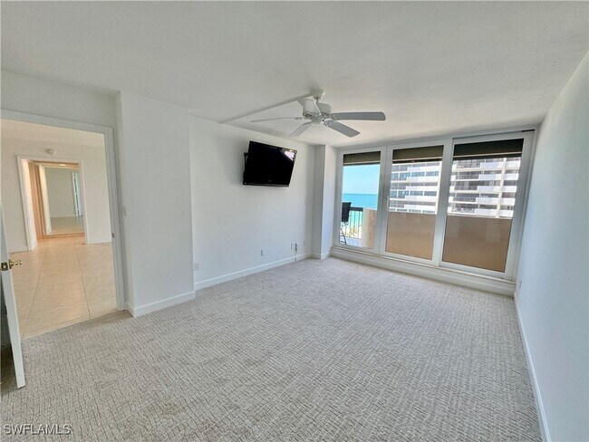 Building Photo - 4001 Gulf Shore Blvd N