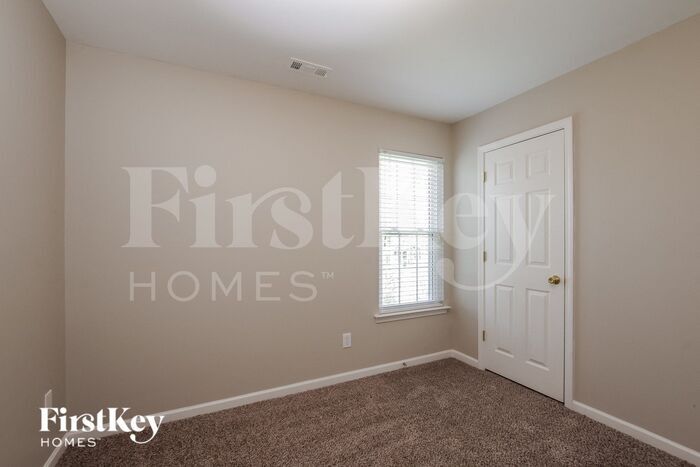 Building Photo - 9201 Aloysia Ln