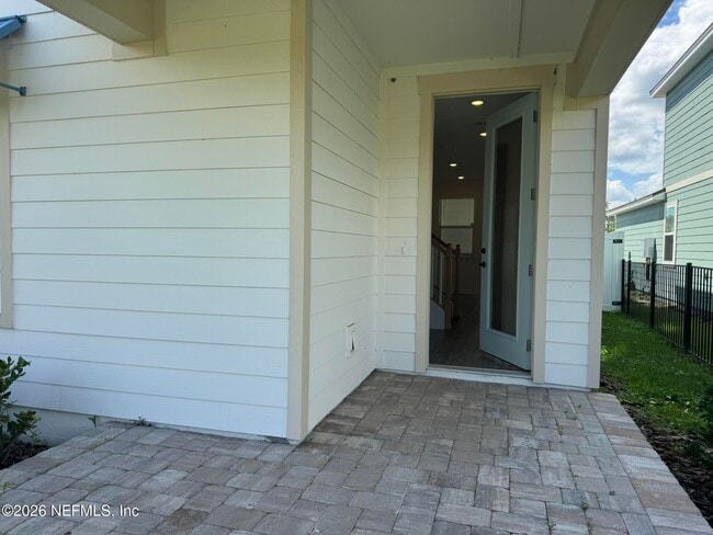 Building Photo - 236 Hawthorn Pk Cir