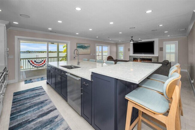 Building Photo - 804 Bay Point Dr