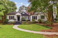 Building Photo - 1249 Goodwin Rd NE