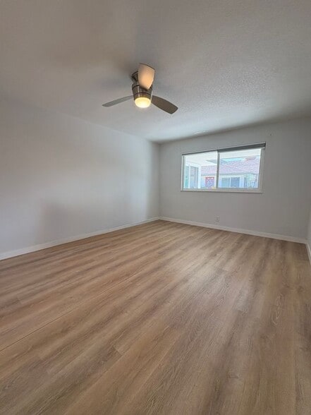Building Photo - 24257 Santa Clara Ave