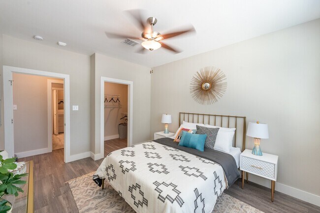 Building Photo - Your Luxury Lifestyle Begins Here!