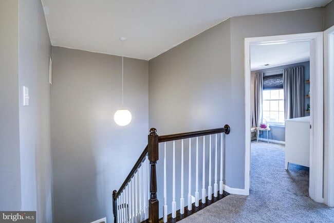 Building Photo - 955 Herons Run Ln