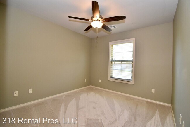 Building Photo - 3 br, 2 bath House - 102 Meadows Drive