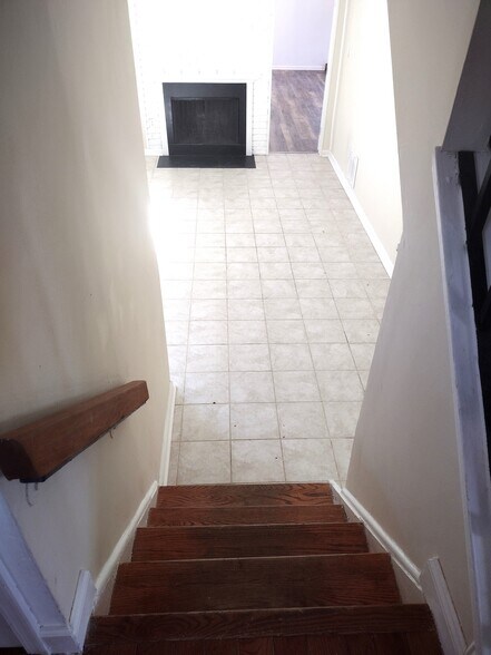 Building Photo - 9578 Landbreeze Row