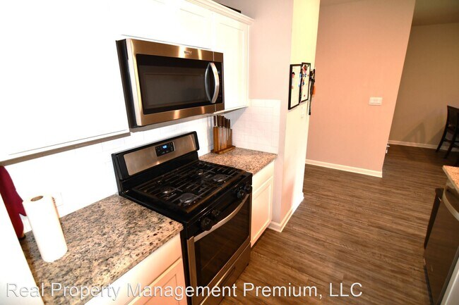 Building Photo - 4 br, 2 bath House - 16017 Olive Grove Dr