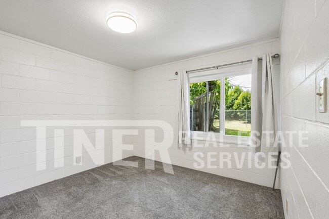 Building Photo - 2720 Riesling Way