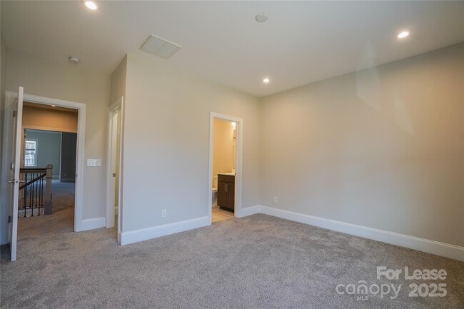 Building Photo - 20220 Shaffer Bach Ln