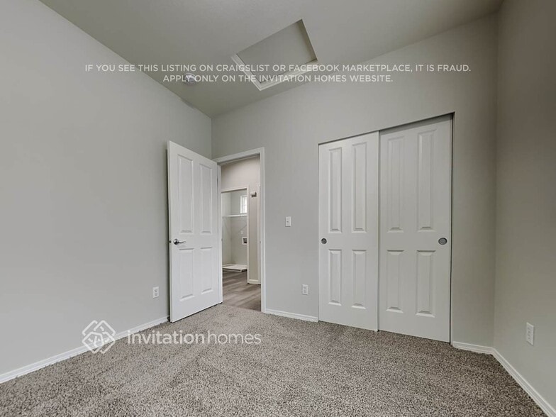 Building Photo - 5200 55th Ave SE