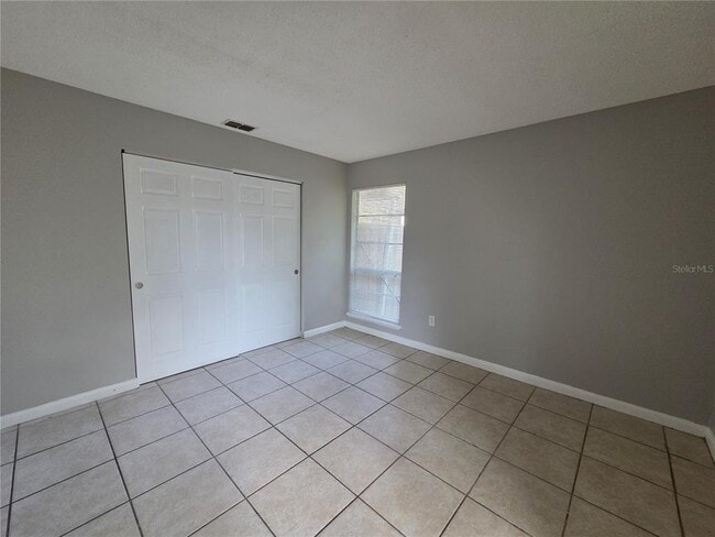 Building Photo - 3005 SE 55th Ave