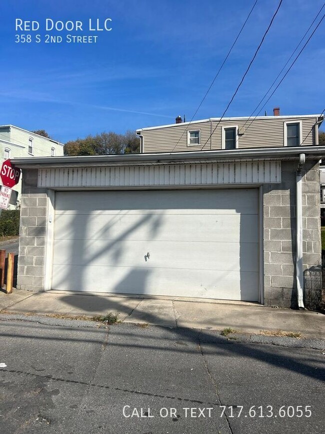 Building Photo - 3 bedroom duplex in Steelton