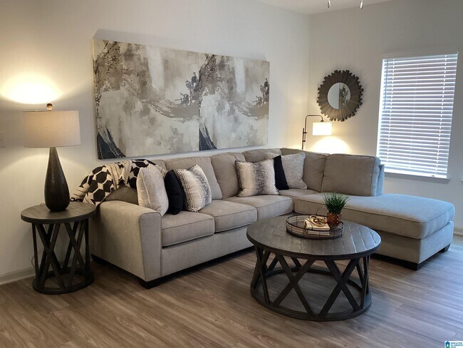 Building Photo - 4000 Skyline Rdg Rd