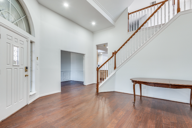 Building Photo - 18702 Riverstone Ct