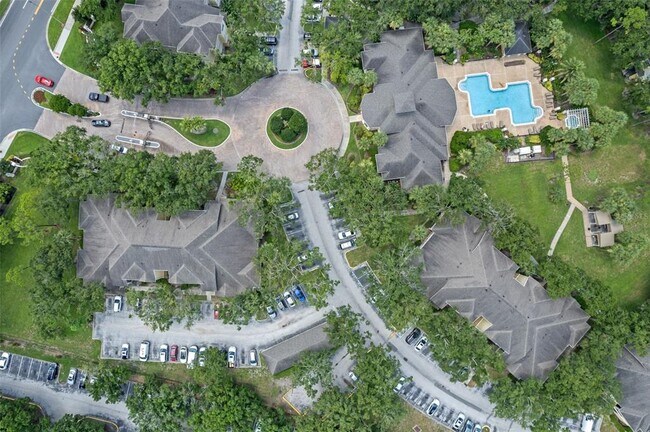 Building Photo - 2528 Robert Trent Jones Dr