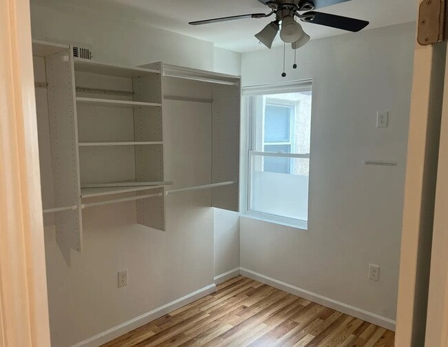 Building Photo - 1918 N 6th St