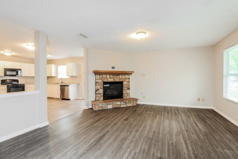 Building Photo - 14427 Cuppola Dr