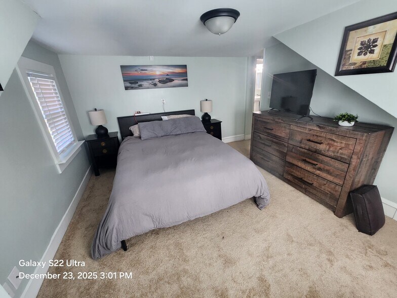 Master Bedroom 2 - 200 N Fourth St