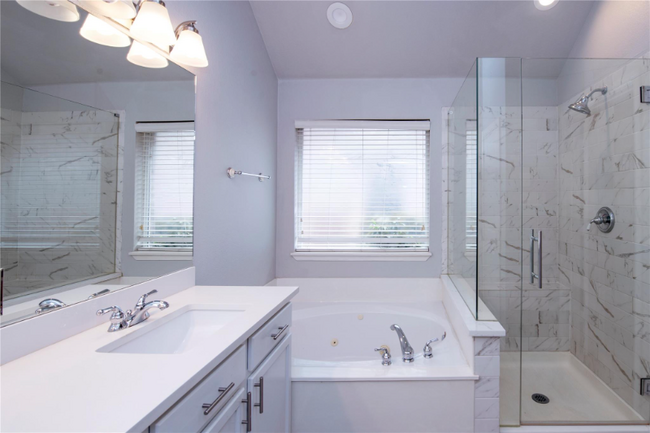 Building Photo - 2551 Windgate Dr