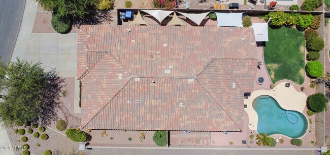 Building Photo - 2992 E Ravenswood Dr