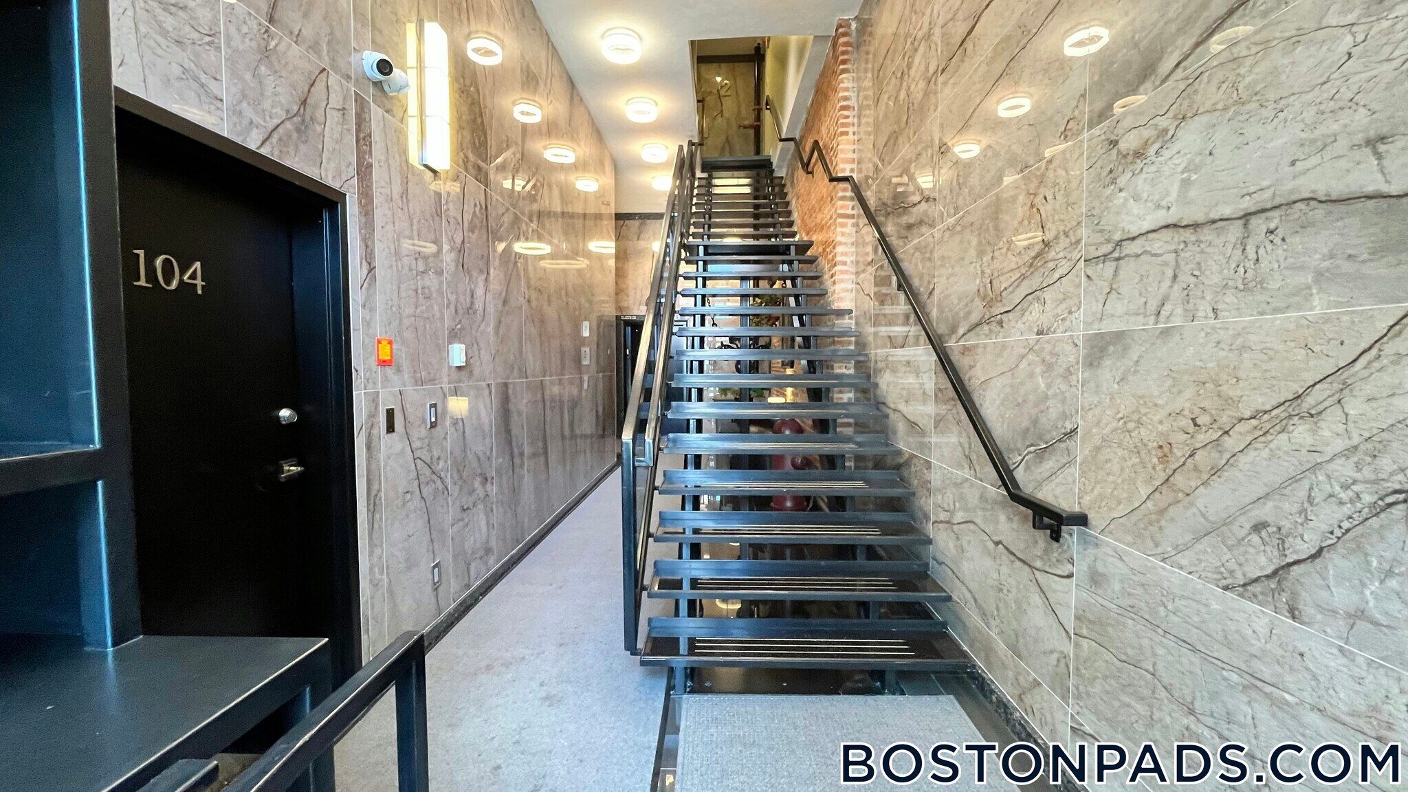 Building Photo - 1028 Commonwealth Ave