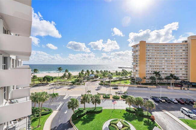 Building Photo - 405 N Ocean Blvd