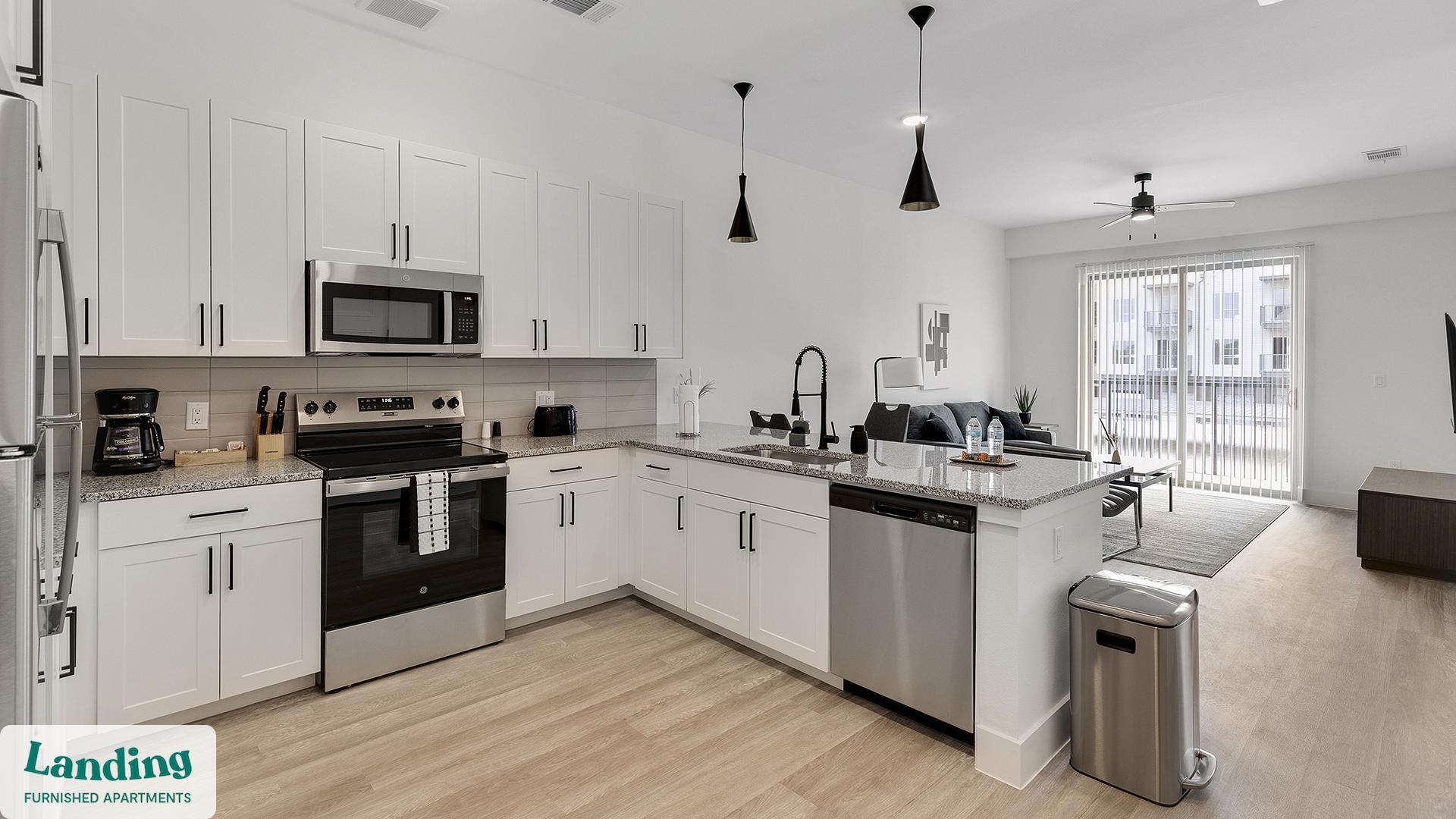 Building Photo - 650 E Sycamore St