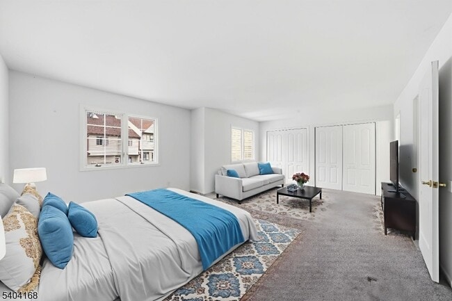 Building Photo - 4 Deer Hill Ct