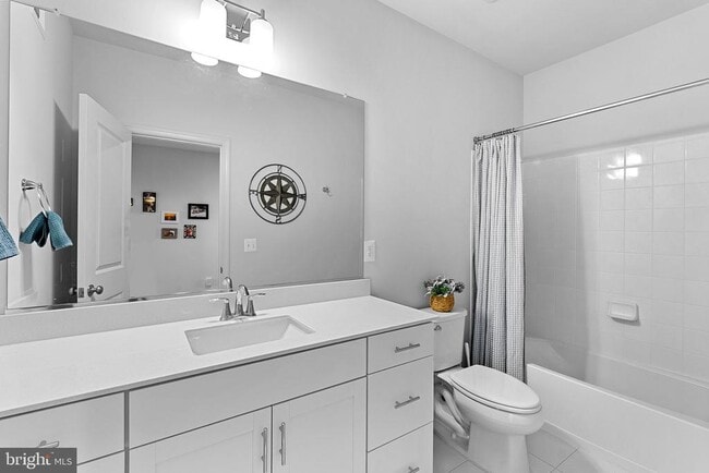 Building Photo - 2612 Neabsco Common Pl