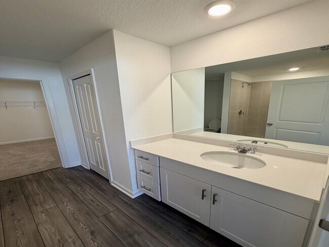 Building Photo - 8341 SW 42nd Cir