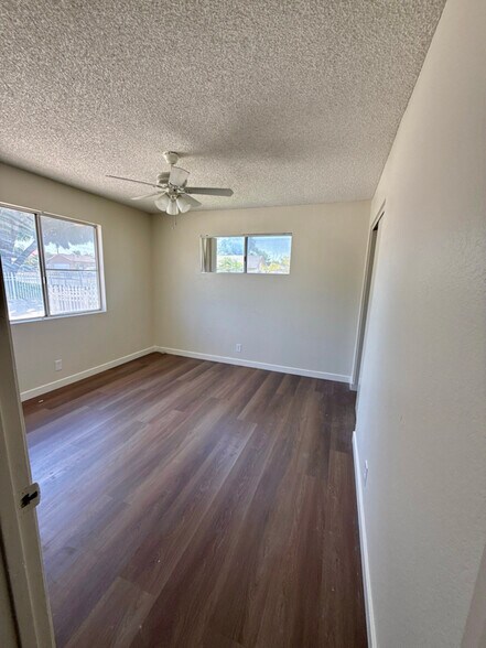 Primary Photo - 1270 E Coulston St
