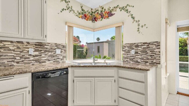 Building Photo - Spacious 3-Bedroom Retreat with 2.5 Baths in Palm Desert, Long-Term Rental (one year minimum)