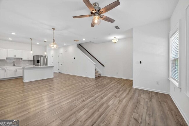 Building Photo - 4406 Ryan St