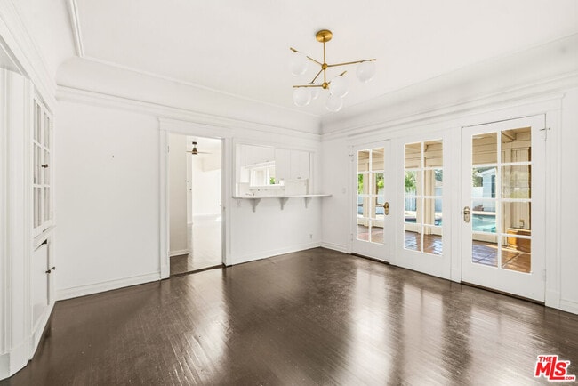 Building Photo - 360 23rd St