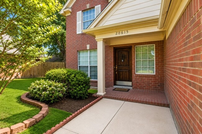 Building Photo - 20615 Valley Wells Dr