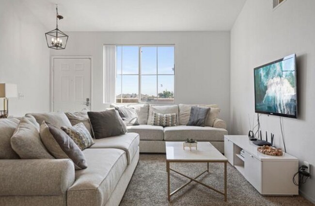 Primary Photo - 1344 Paizay Pl