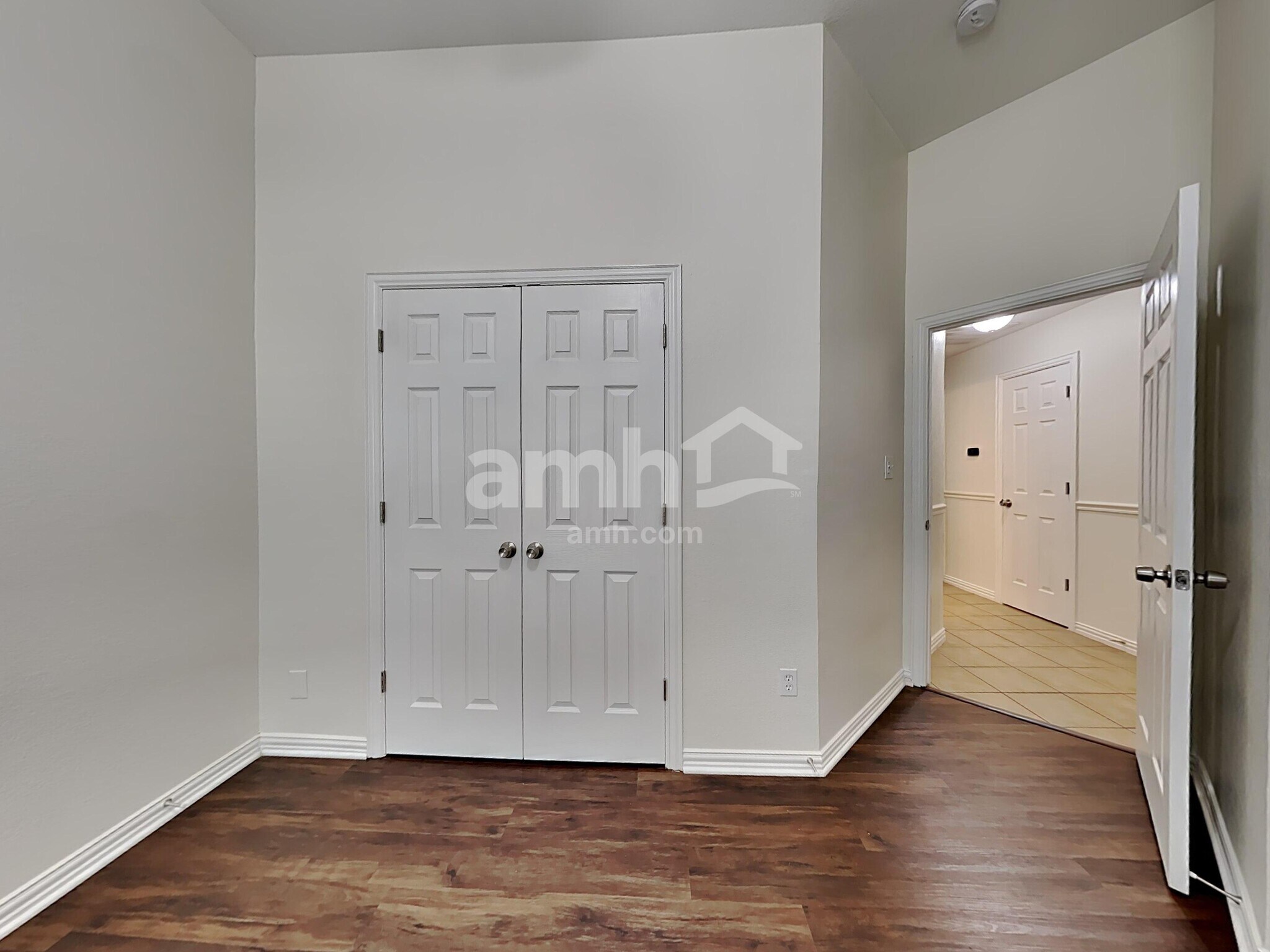 Building Photo - 87 Elmwood Trail