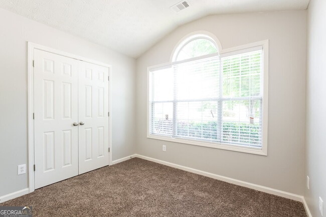 Building Photo - 1790 Courtyard Ln
