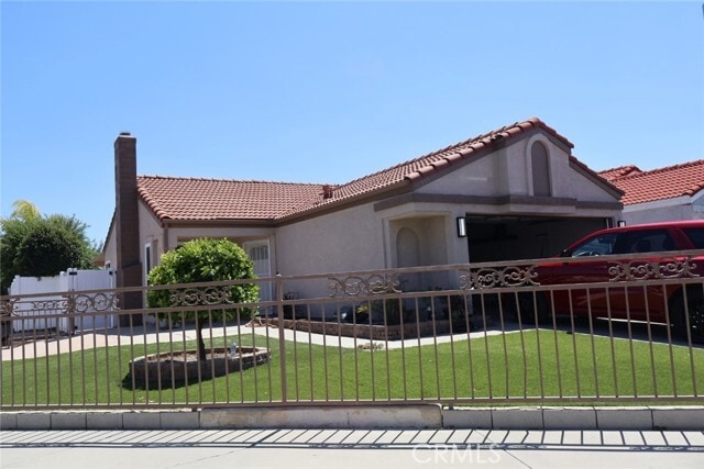 Primary Photo - 595 Cherry Vista Dr
